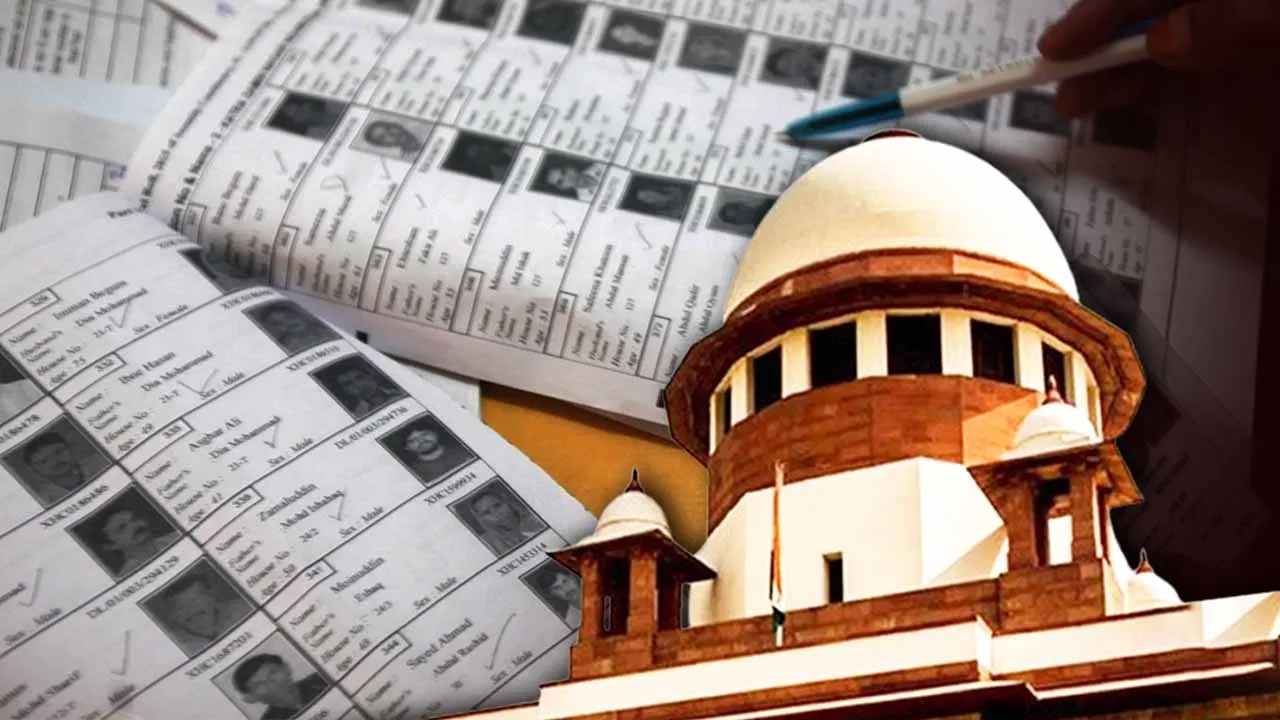 आधार कार्ड नागरिकता का प्रमाण नहीं: निर्वाचन आयोग ने सुप्रीम कोर्ट से की सिफ़ारिश